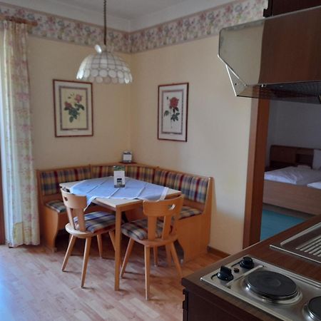 Residence Lenzenau Tirol Rom bilde