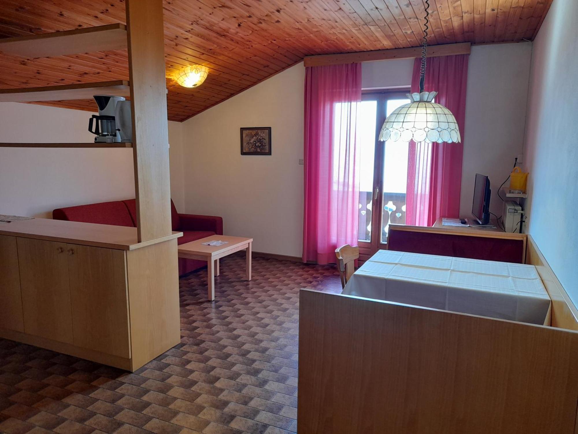 Residence Lenzenau Tirol Rom bilde